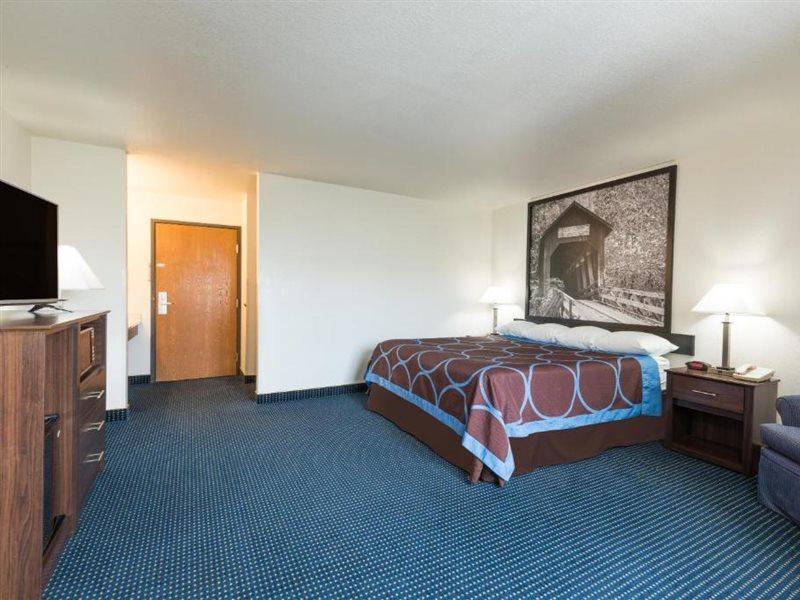 Hotel Super 8 By Wyndham 2*