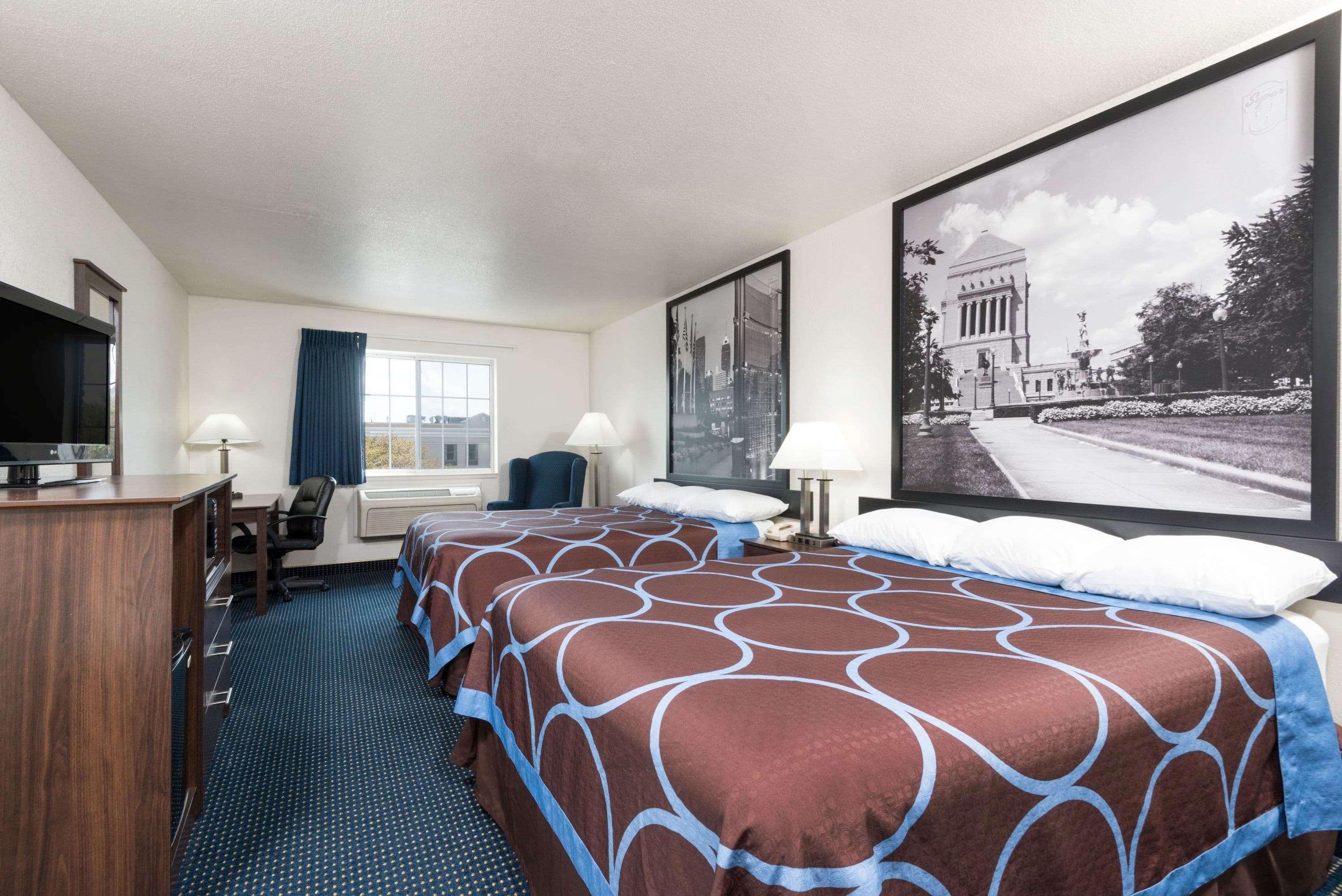 Hotel Super 8 By Wyndham 2*